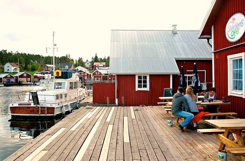 Söderbloms café på bryggan i Bönhamn.